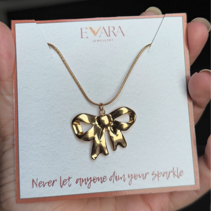 Golden Bow Necklace