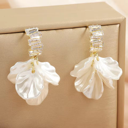 Petal Dusk Earrings