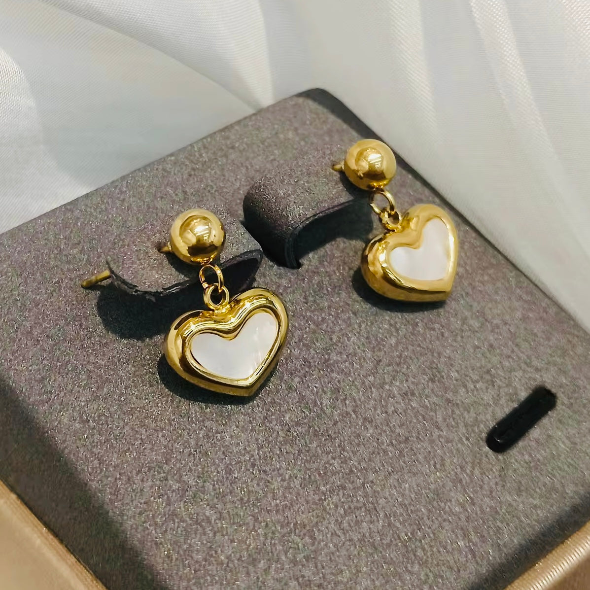 HoneyGlow Necklaces & Earrings