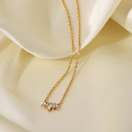 Aurelia Leaflet Necklace