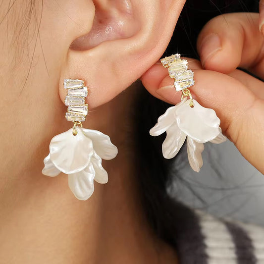 Petal Dusk Earrings