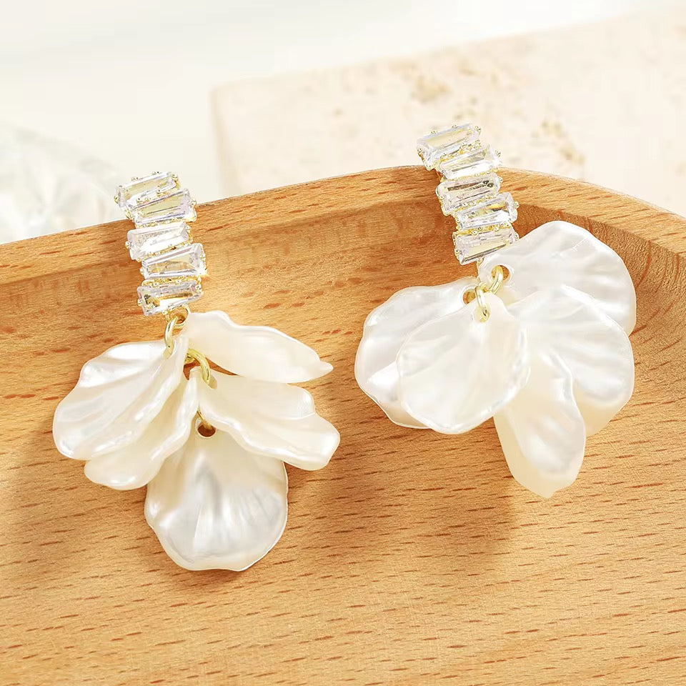 Petal Dusk Earrings