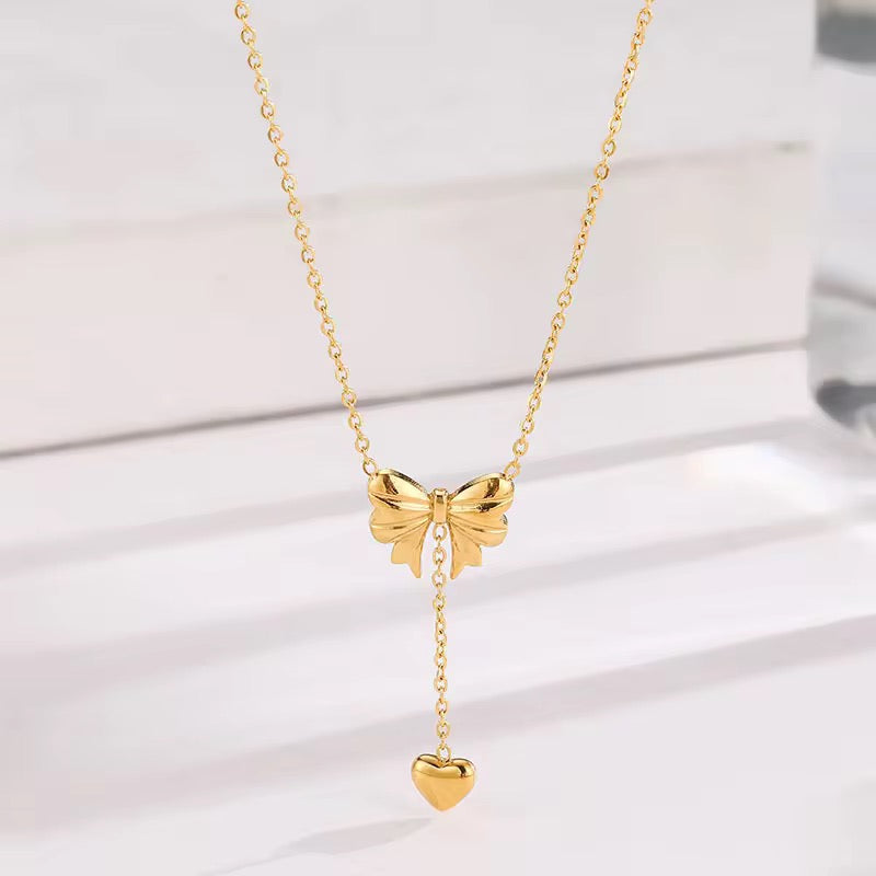 Twinkle Tie Necklace