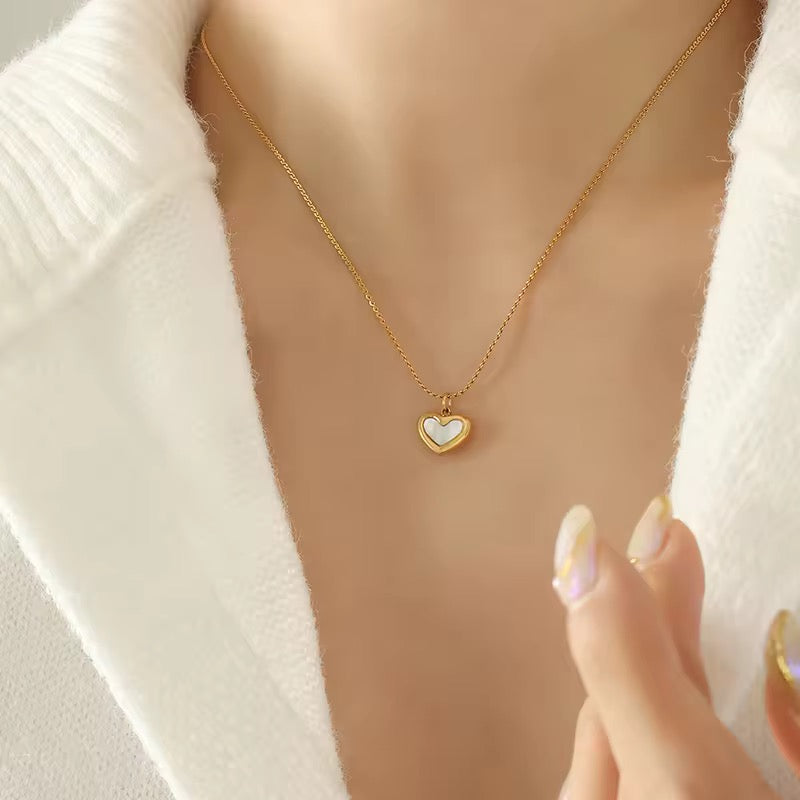 Honey Glow Necklace